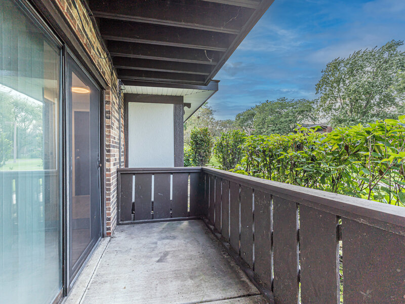 3 Timber Lane Vernon Hills IL 60061