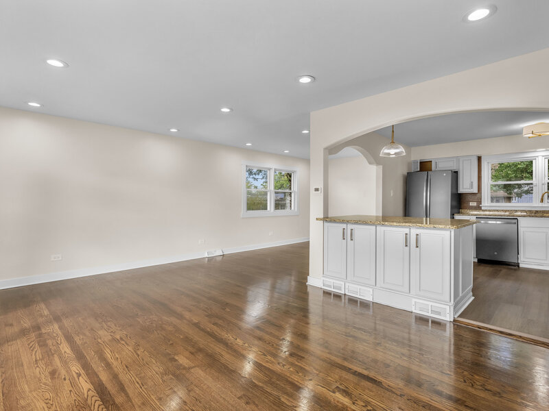 17061 Evans Drive South Holland IL 60473