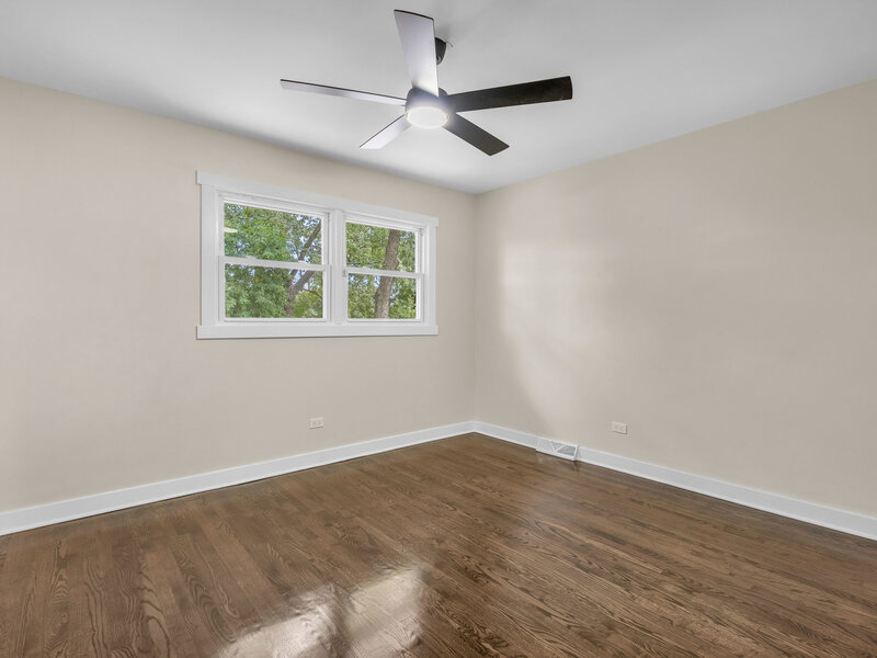17061 Evans Drive South Holland IL 60473