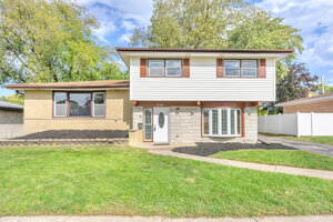 Photo of 17061 Evans Drive South Holland IL 60473