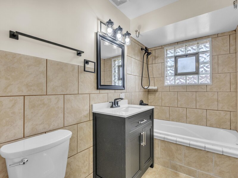 17061 Evans Drive South Holland IL 60473