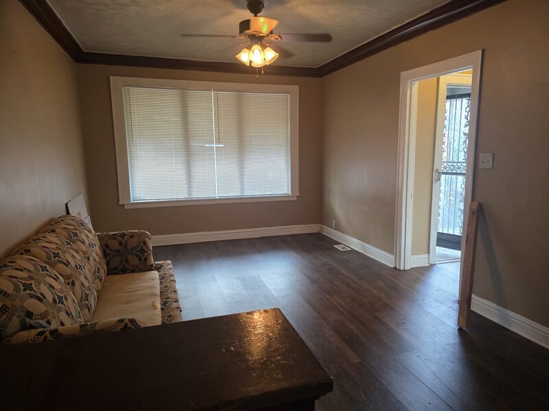 8621 S Marquette Avenue Chicago IL 60617