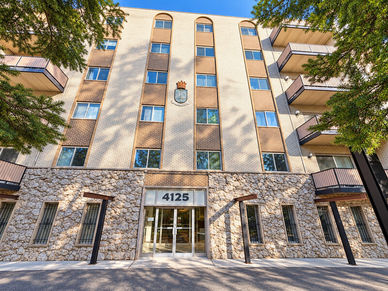 4125 N Keystone Avenue Chicago IL 60641