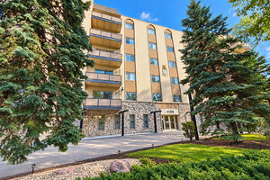 Photo of 4125 N Keystone Avenue Chicago IL 60641 Unit 206