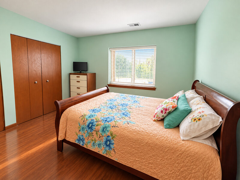 4125 N Keystone Avenue Chicago IL 60641