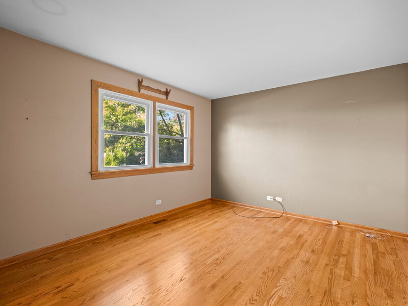 1132 E Valley Lane Arlington Heights IL 60004
