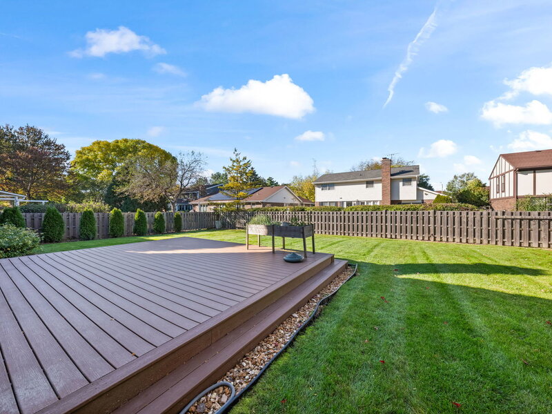 1132 E Valley Lane Arlington Heights IL 60004