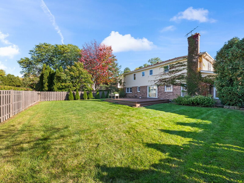 1132 E Valley Lane Arlington Heights IL 60004