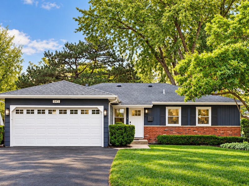 145 Walton Street Barrington IL 60010
