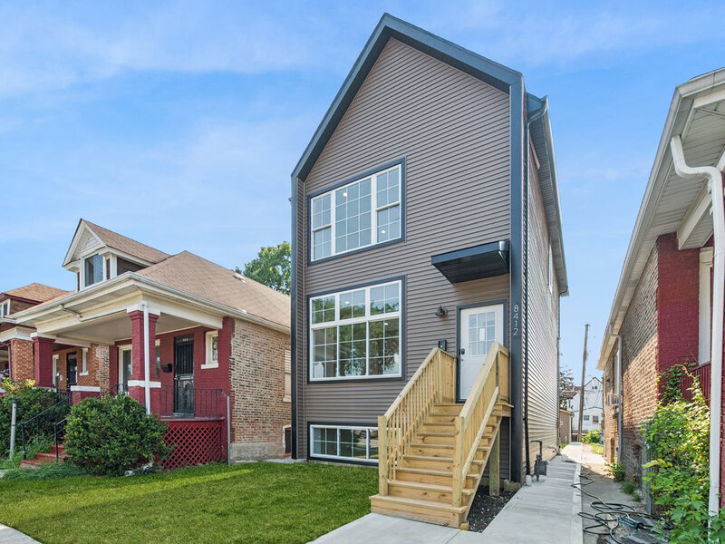 8412 S Green Street Chicago IL 60620