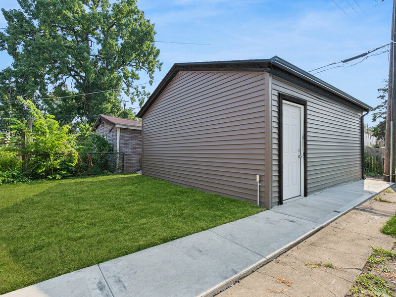 8412 S Green Street Chicago IL 60620