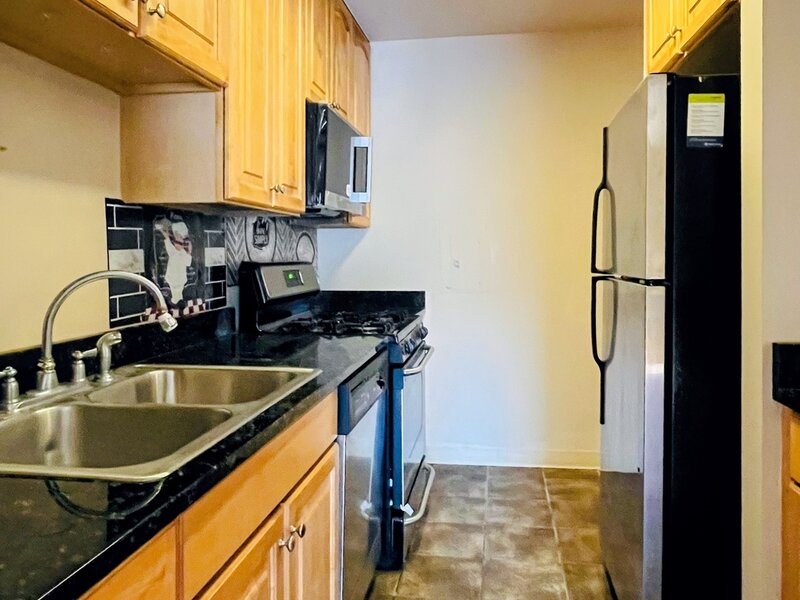 906 W Alleghany Drive Arlington Heights IL 60004
