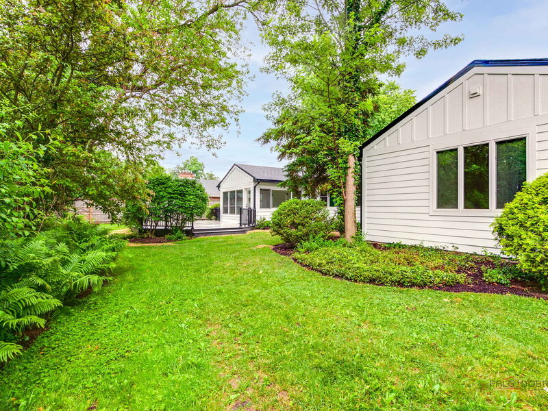 535 N Waukegan Road Lake Forest IL 60045