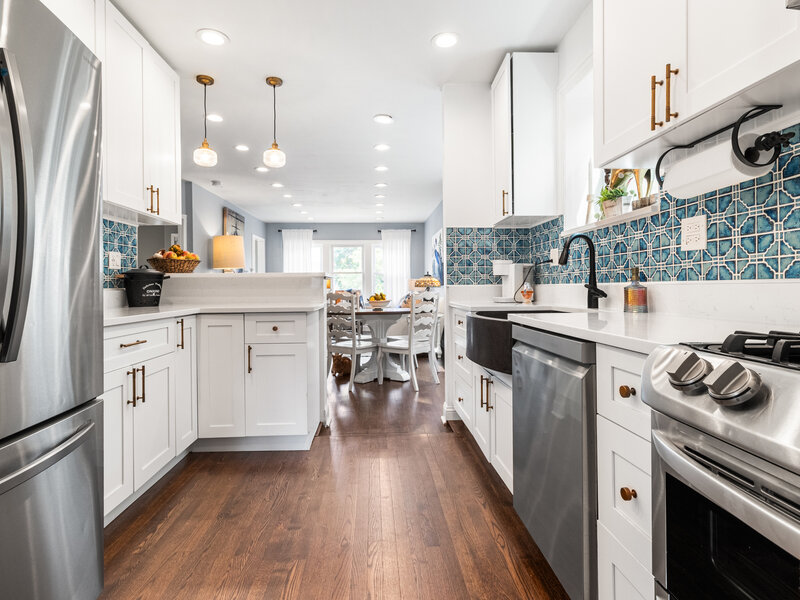 6470 N Newcastle Avenue Chicago IL 60631
