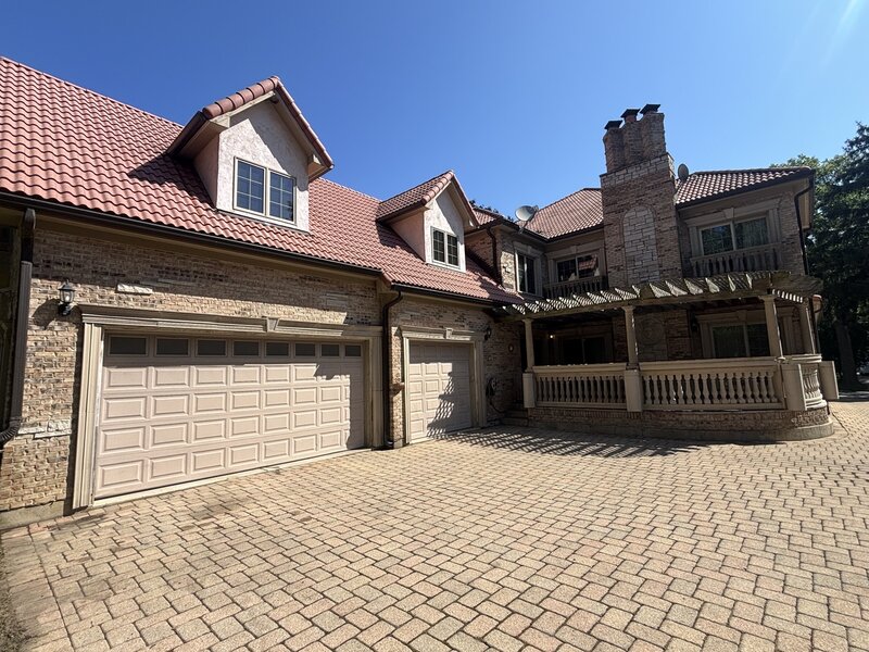 936 Hammerschmidt Avenue Lombard IL 60148