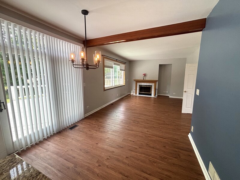 328 Barnaby Drive Oswego IL 60543