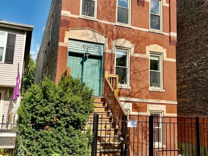 2215 N Campbell Avenue Chicago IL 60647