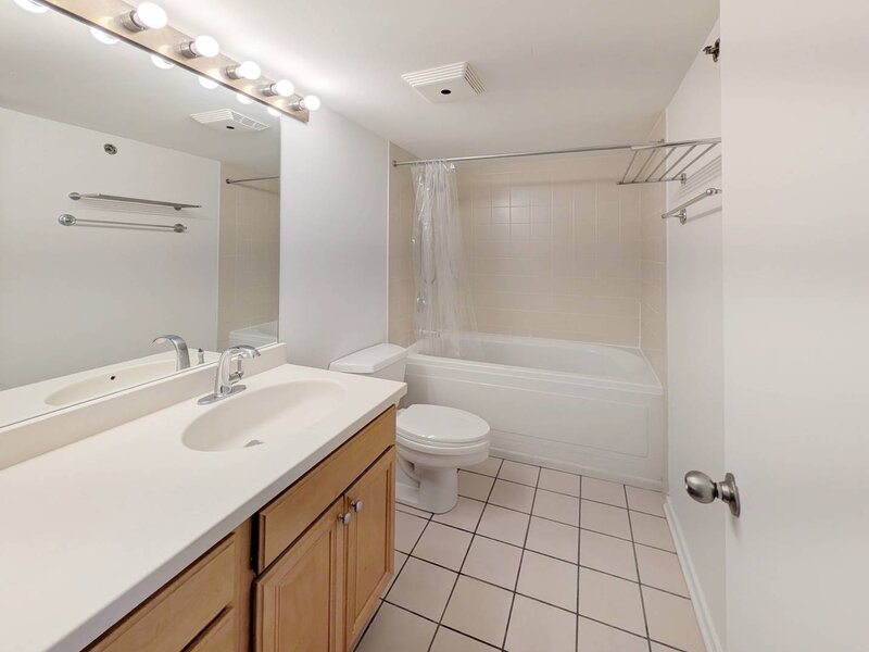 500 S Clinton Street Chicago IL 60607