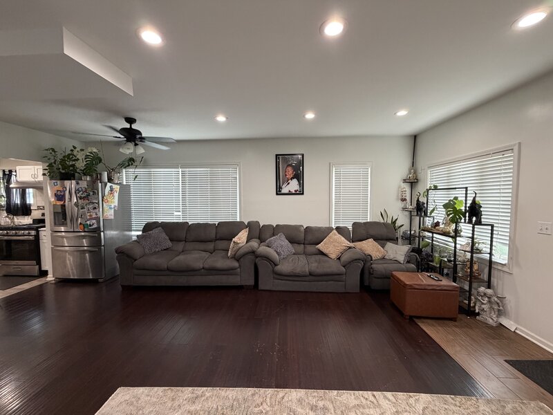4115 Wesley Terrace Schiller Park IL 60176