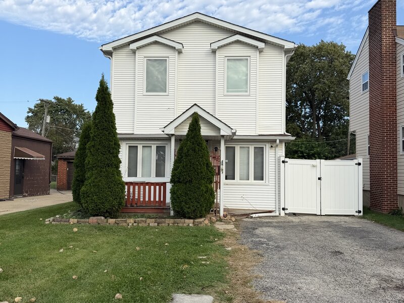 4115 Wesley Terrace Schiller Park IL 60176
