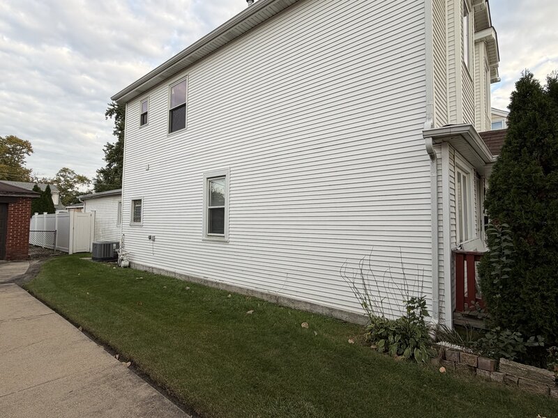 4115 Wesley Terrace Schiller Park IL 60176