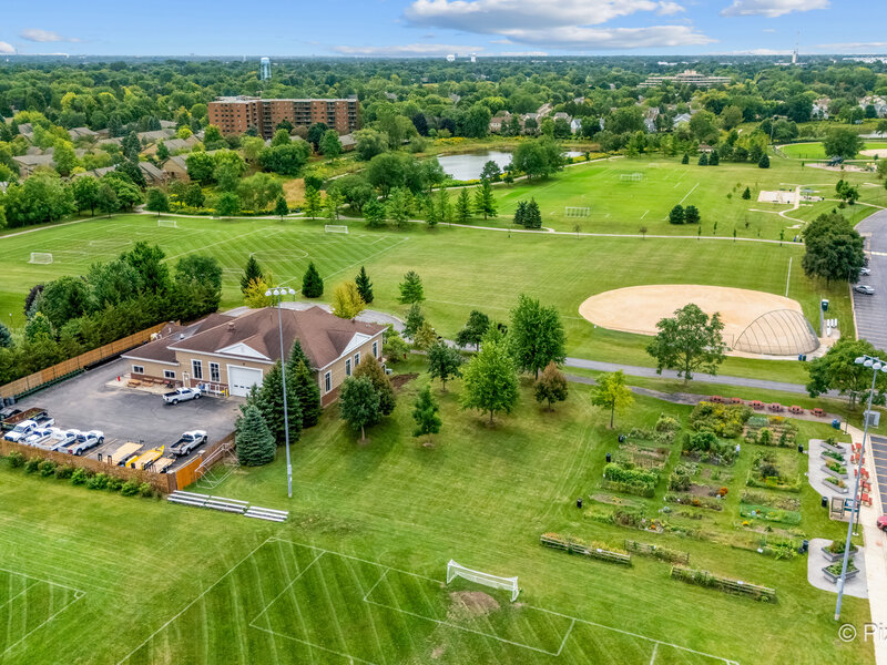 227 Wimbledon Place Bloomingdale IL 60108