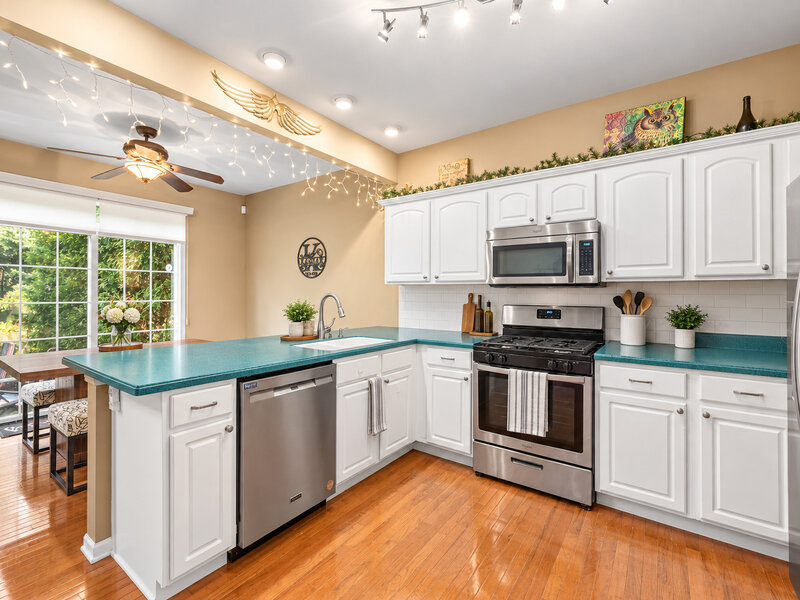 227 Wimbledon Place Bloomingdale IL 60108