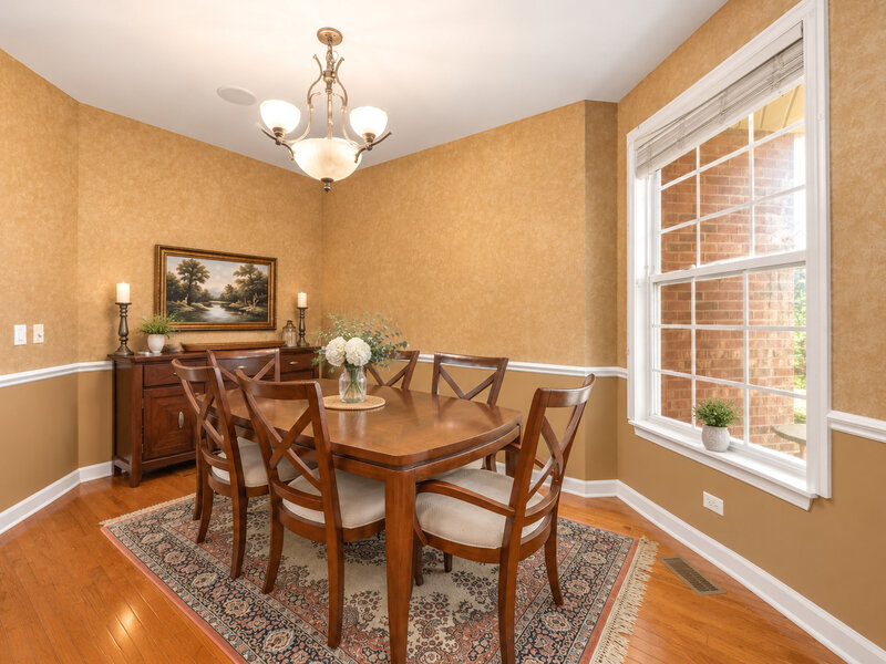 227 Wimbledon Place Bloomingdale IL 60108