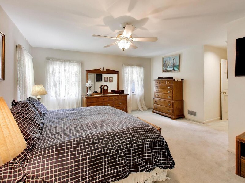 810 N Kenilworth Avenue Oak Park IL 60302