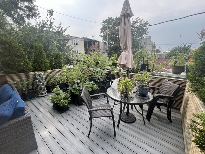 827 N Rockwell Street Chicago IL 60622