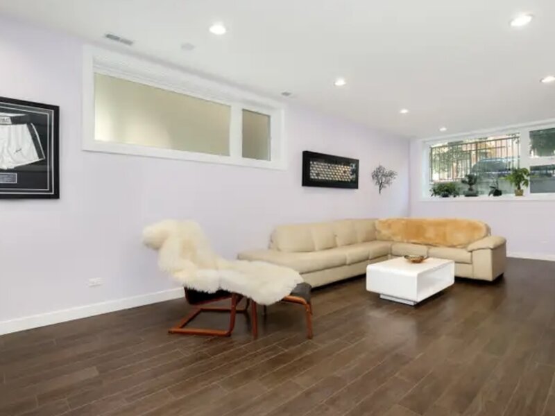 827 N Rockwell Street Chicago IL 60622