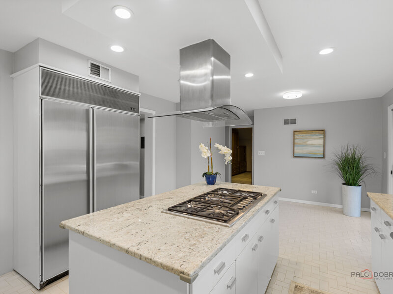 2435 Lexington Drive Long Grove IL 60047