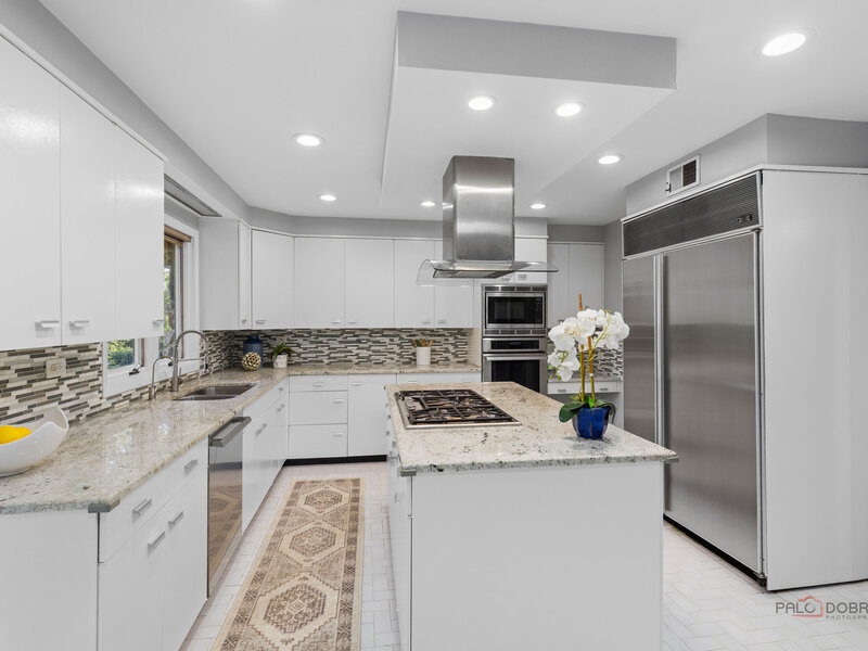2435 Lexington Drive Long Grove IL 60047