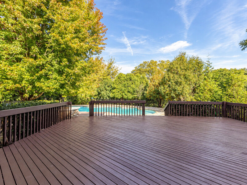 2435 Lexington Drive Long Grove IL 60047
