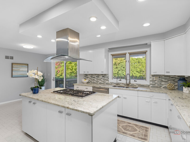 2435 Lexington Drive Long Grove IL 60047