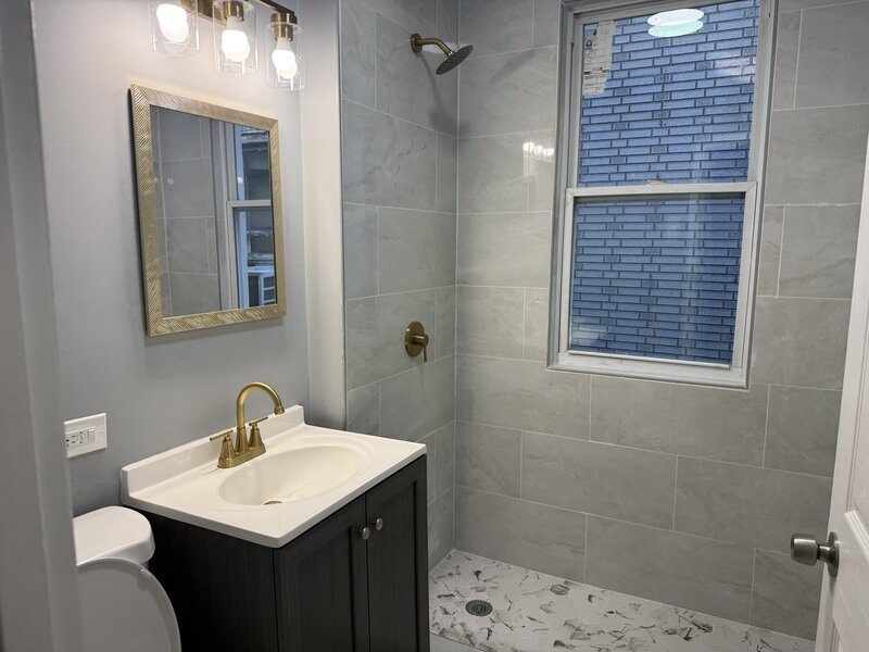 6922 S Rockwell Street Chicago IL 60629
