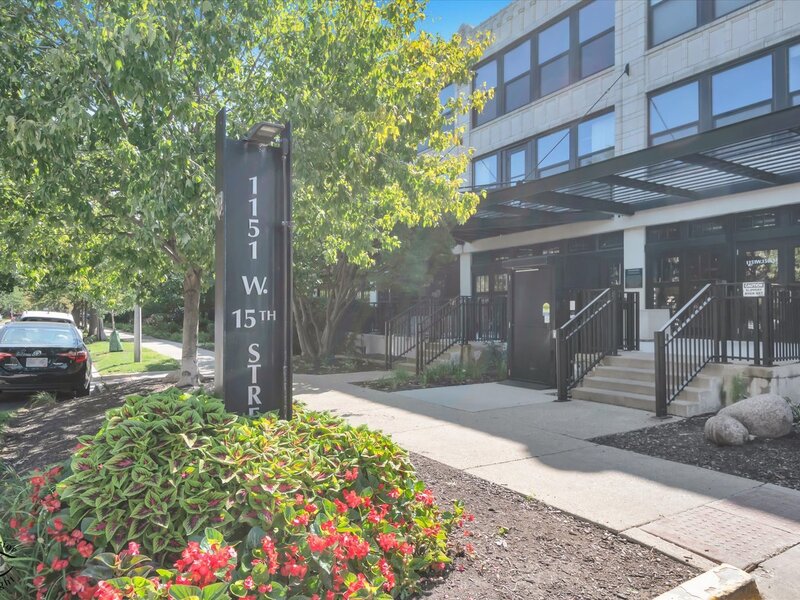 1151 W 15th Street Chicago IL 60608