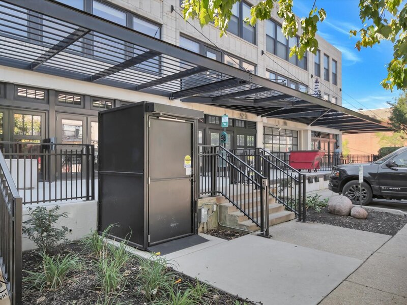 1151 W 15th Street Chicago IL 60608