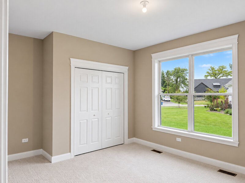 214 Burr Oak Circle Elgin IL 60124