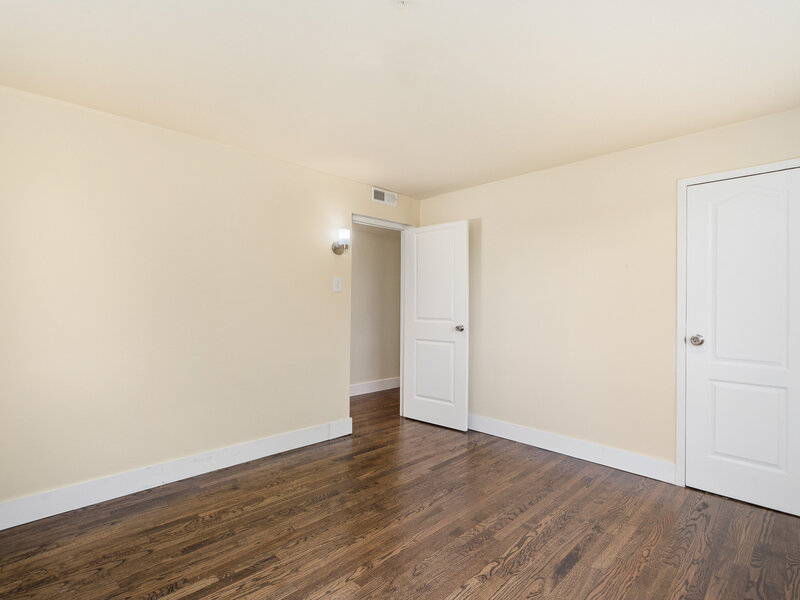 33 Michael Road Park Forest IL 60466