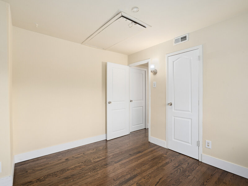 33 Michael Road Park Forest IL 60466