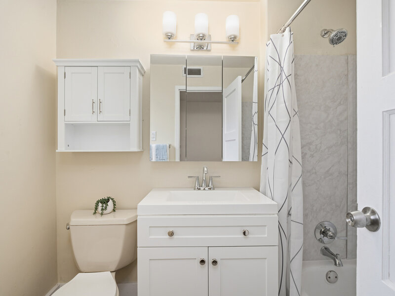 33 Michael Road Park Forest IL 60466