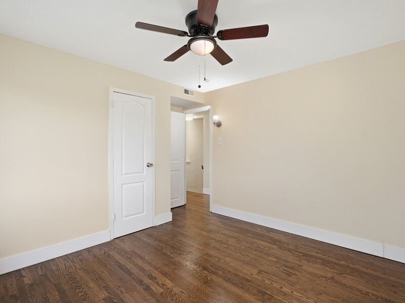 33 Michael Road Park Forest IL 60466