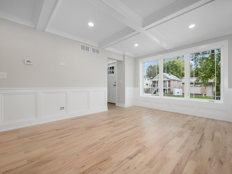 8648 S Phillips Avenue Chicago IL 60617