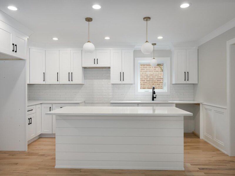 8648 S Phillips Avenue Chicago IL 60617