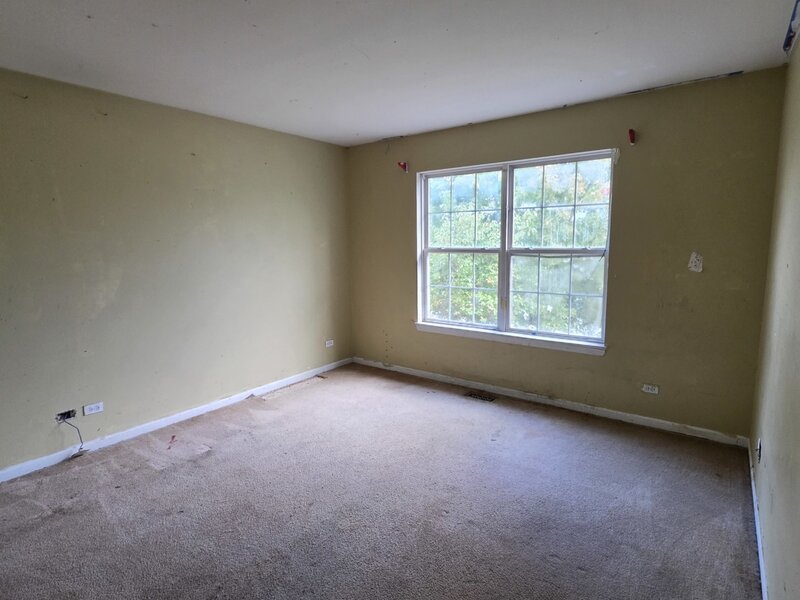5475 Savoy Drive Lake In The Hills IL 60156