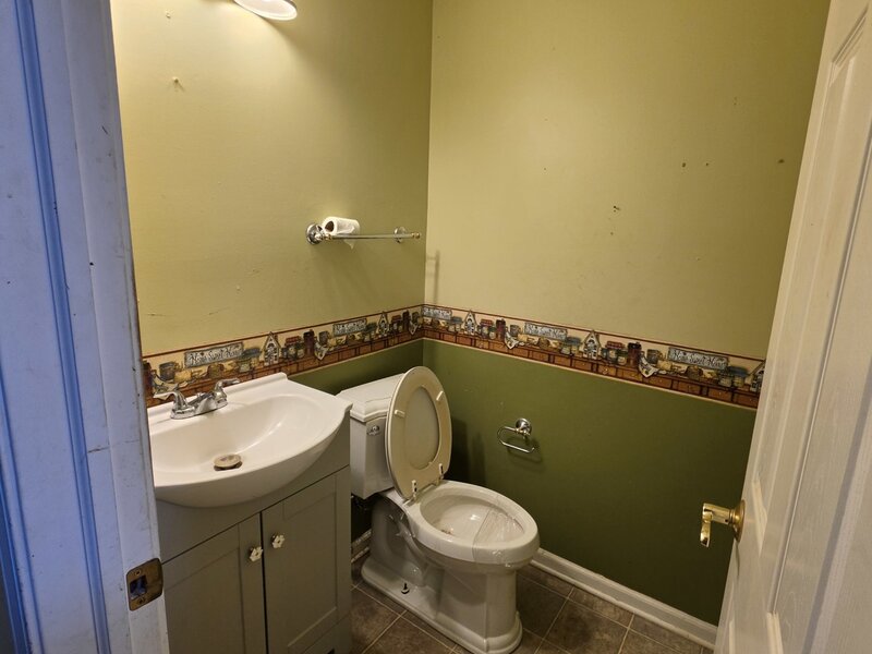 5475 Savoy Drive Lake In The Hills IL 60156