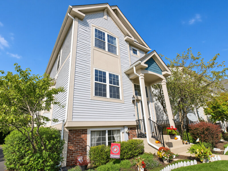 2671 N Augusta Drive Wadsworth IL 60083