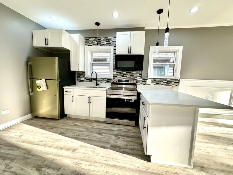139 S 12th Avenue Maywood IL 60153