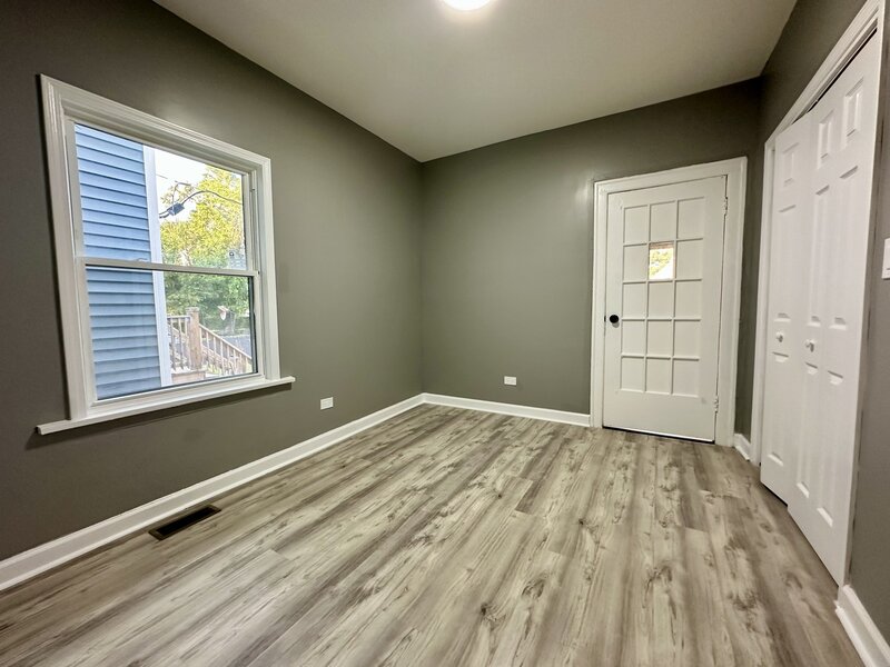 139 S 12th Avenue Maywood IL 60153